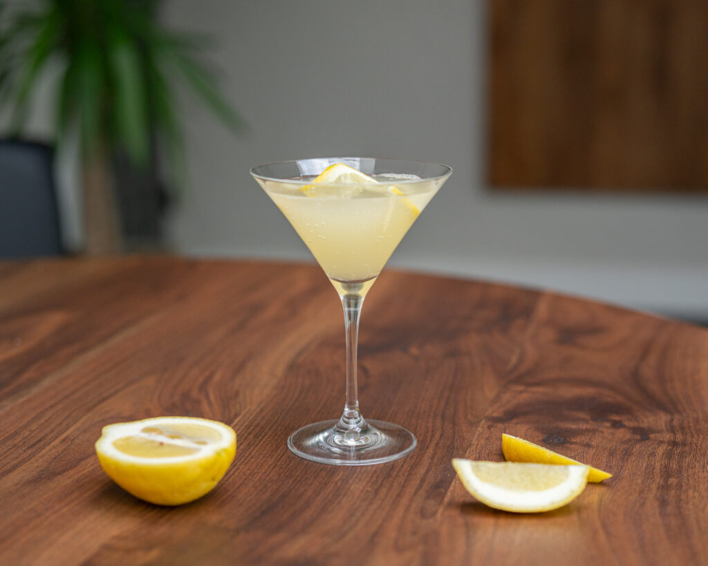healthy bubbly lemon drop martini mocktail